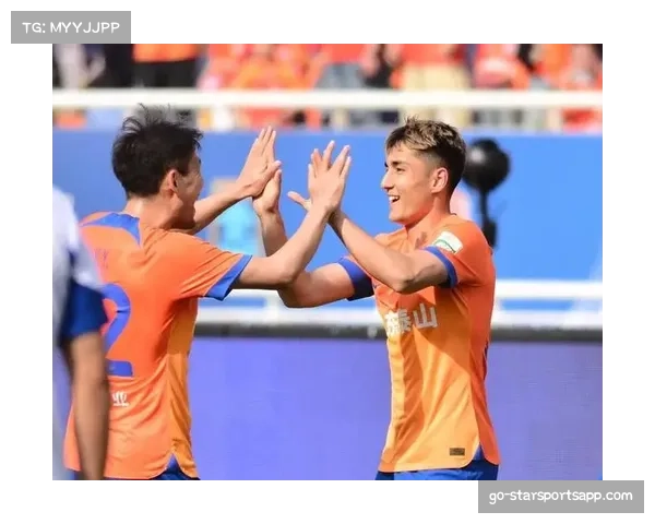 拉沃尔皮亚纳战术应用增多 长传打破防线成组织进攻新趋势